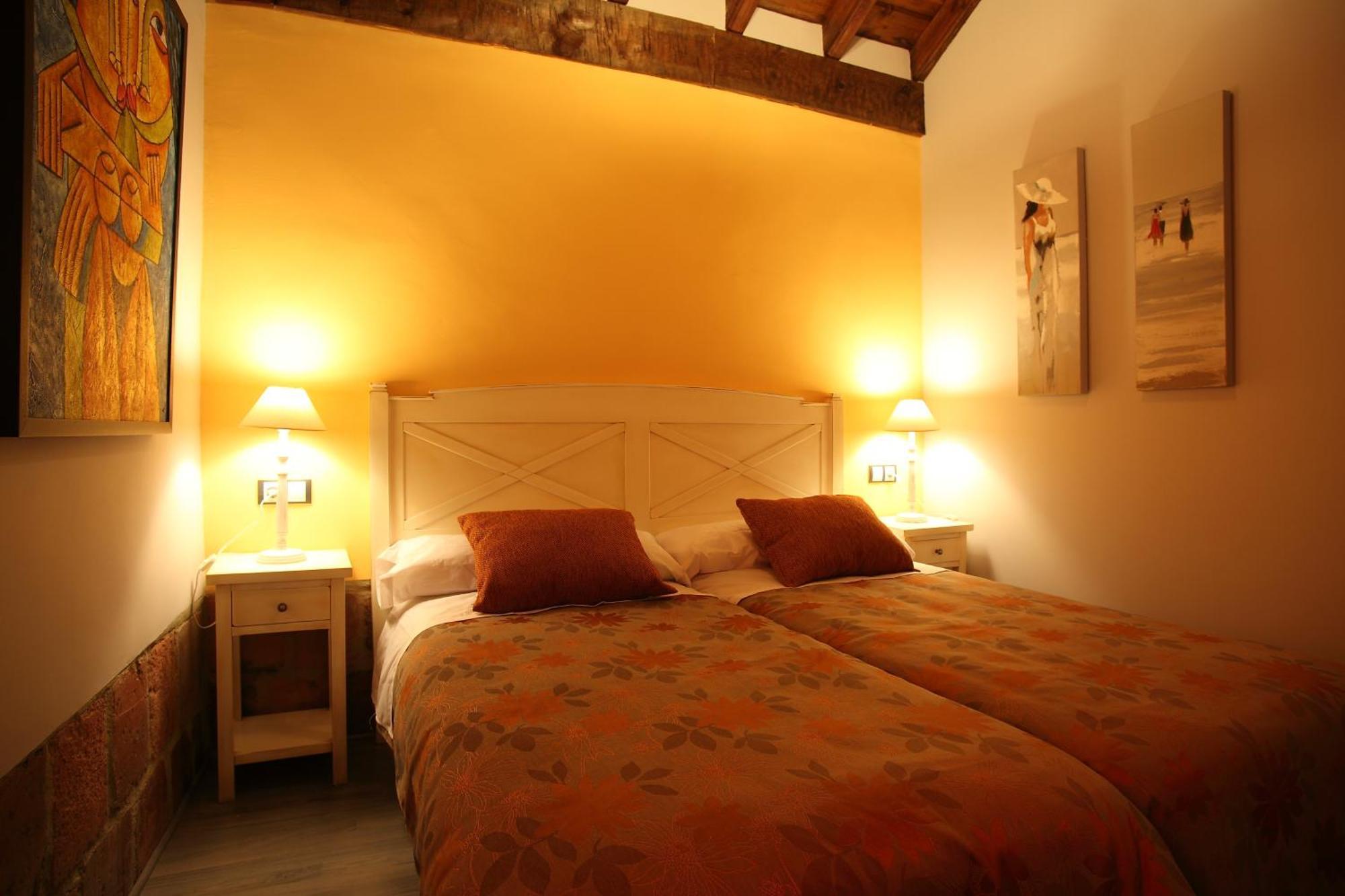 Douris Temple Hotel Soria Eksteriør billede
