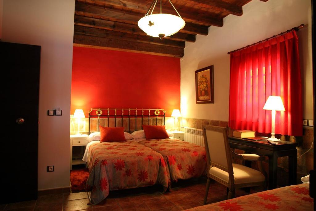 Douris Temple Hotel Soria Værelse billede