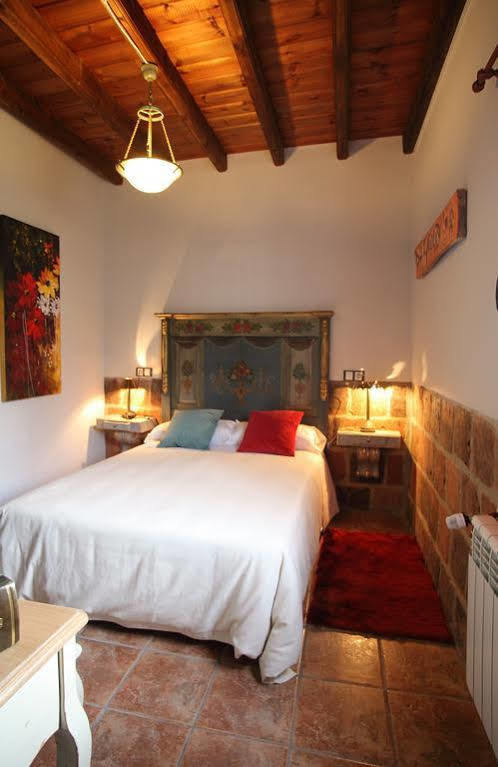 Douris Temple Hotel Soria Eksteriør billede